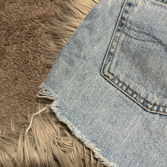 EUC RL Polo Crosby Short Denim Cutoff Shorts-Sz 26-77% Cotton-Raw Hem-Distressed - Picture 10 of 16